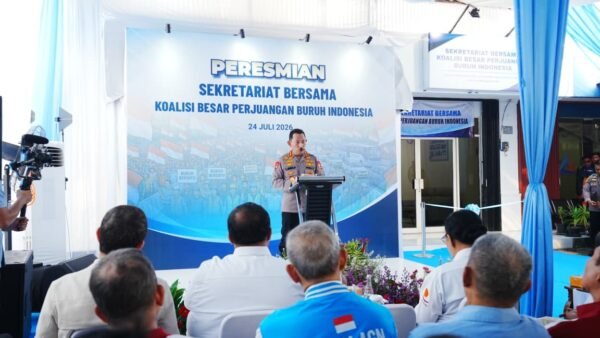 Kapolri Meresmikan Sekretariat Bersama Koalisi Besar Perjuangan Buruh Indonesia