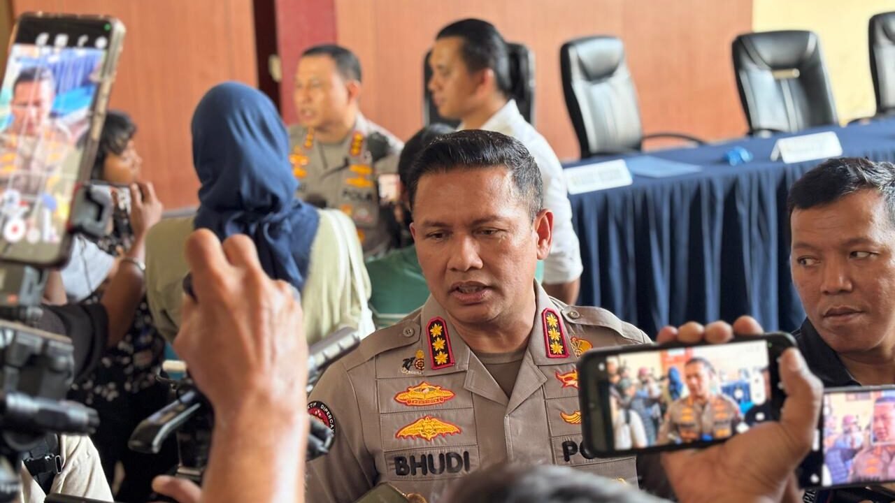 Kabidhumas Polda Metro Jaya Kombes Pol Budi Hermanto dalam rilis perkara Percetakan Mau Print di Polres Metro Jakarta Pusat, Jumat, 26 Juni 2026.