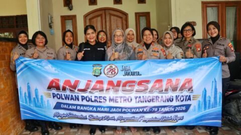 Polwan Polda Metro Jaya dan Jajaran Gelar Anjangsana, Berikan Dukungan kepada Polwan yang Sakit